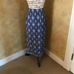 APT.9 Skirt